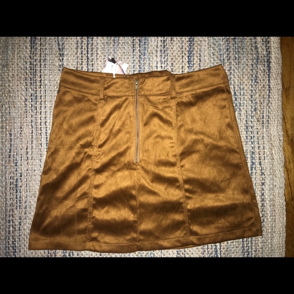 Suede Skirt - Picture 4 of 4